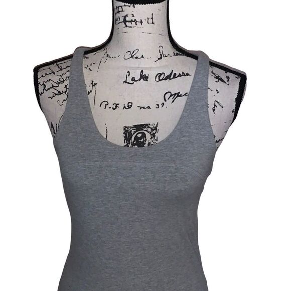 GAP FIT gray t-back workout top Small - Picture 5 of 5